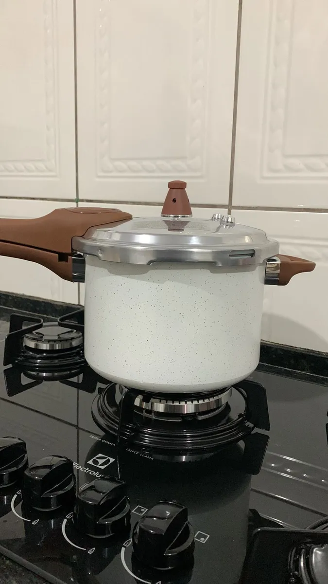 Panela Pressão Brinox Cerâmico