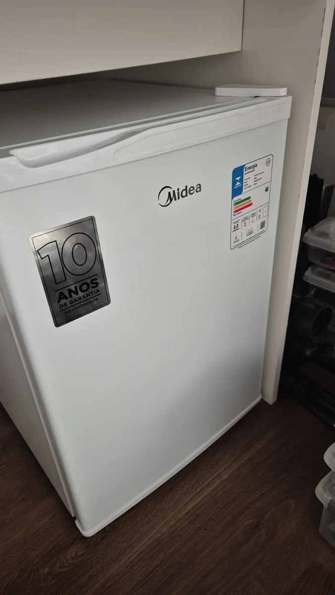 Frigobar Inverter Bivolt 67l